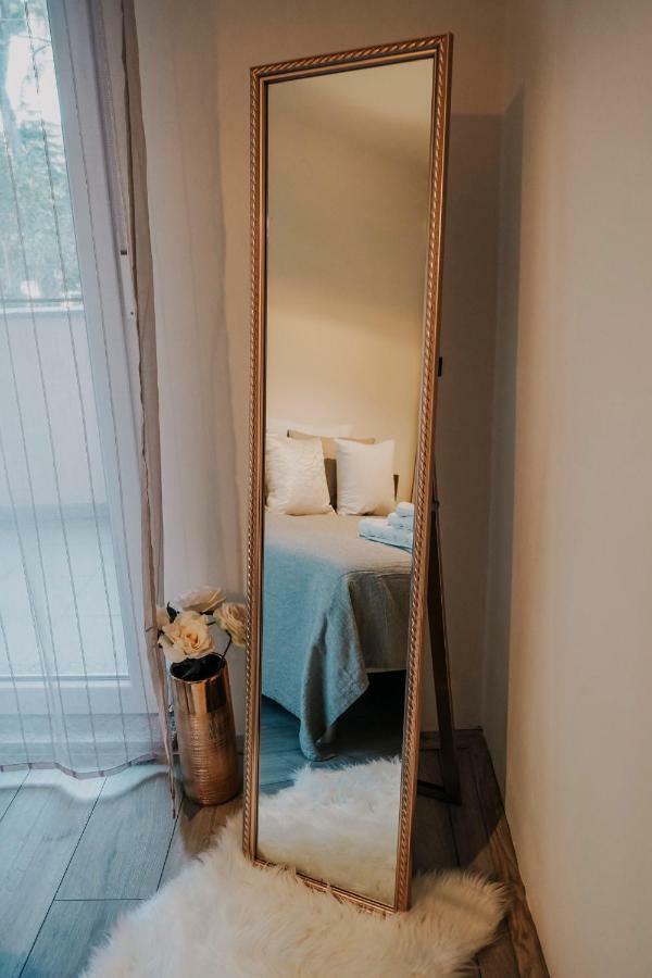 Apartman Bacchus Pula Exterior photo